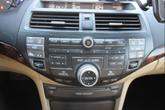 Thumbnail of 2012 White Diamond Pearl Honda Crosstour