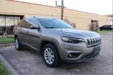 Thumbnail of 2019 Gray Jeep Cherokee