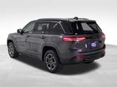 Thumbnail of 2022 Metallic Jeep Grand Cherokee