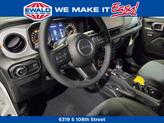Thumbnail of 2025 Bright White Clearcoat Jeep Wrangler