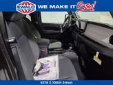 Thumbnail of 2025 Granite Crystal Clearcoat Metallic Jeep Wrangler