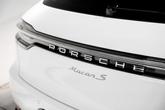Thumbnail of 2020 Carrara White Metallic Porsche Macan