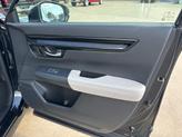 Thumbnail of 2025 sparkle silver metallic Honda CR-V