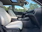 Thumbnail of 2025 sparkle silver metallic Honda CR-V