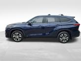 Thumbnail of 2022 Midnight Black Metallic Toyota Highlander Hybrid