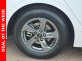 Thumbnail of 2023 Glacial White Pearl Kia K5