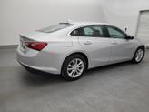 Thumbnail of 2017 Silver Ice Metallic Chevrolet Malibu