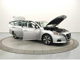 Thumbnail of 2021 Brilliant Silver Metallic Nissan Altima