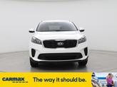 Thumbnail of 2019 White Kia Sorento