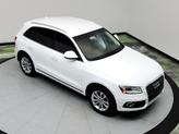 Thumbnail of 2015 White Audi Q5