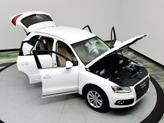 Thumbnail of 2015 White Audi Q5