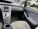Thumbnail of 2015 Classic Silver Metallic Toyota Prius