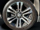 Thumbnail of 2019 Black Metallic GMC Yukon