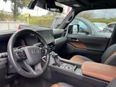 Thumbnail of 2024 Pear Lexus GX 550