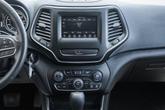 Thumbnail of 2020 Diamond Black Crystal Pearlcoat Jeep Cherokee