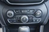 Thumbnail of 2020 Diamond Black Crystal Pearlcoat Jeep Cherokee