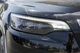 Thumbnail of 2020 Diamond Black Crystal Pearlcoat Jeep Cherokee
