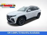 Photo of 2025 Serenity White Pearl Hyundai TUCSON