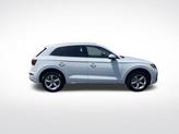 Thumbnail of 2022 Glacier White Metallic Audi Q5