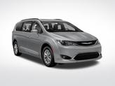 Thumbnail of 2020 Ceramic Gray Clearcoat Chrysler Pacifica