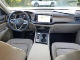 Thumbnail of 2025 Pure White Volkswagen Atlas