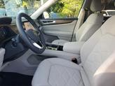 Thumbnail of 2025 Pure White Volkswagen Atlas