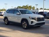 Thumbnail of 2025 Pure White Volkswagen Atlas