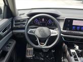 Thumbnail of 2025 Pure White Volkswagen Atlas
