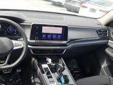 Thumbnail of 2025 Pure White Volkswagen Atlas
