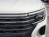 Thumbnail of 2025 Pure White Volkswagen Atlas