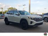Photo of 2025 Pure White Volkswagen Atlas