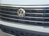 Thumbnail of 2025 Pure White Volkswagen Atlas