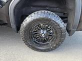 Thumbnail of 2023 Onyx Black GMC Sierra 1500