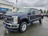 Thumbnail of 2025 Antimatter Blue Metallic Ford F-250