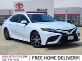Photo of 2023 Ice Cap Toyota Camry