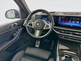 Thumbnail of 2023 Black Sapphire Metallic BMW X7