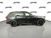 Thumbnail of 2023 Black Sapphire Metallic BMW X7