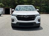 Thumbnail of 2023 Iridescent Pearl Tricoat Chevrolet Traverse