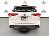 Thumbnail of 2023 Wind Chill Pearl Toyota Highlander Hybrid