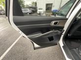 Thumbnail of 2022 Glacial White Pearl Kia Sorento