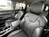 Thumbnail of 2022 Glacial White Pearl Kia Sorento