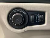 Thumbnail of 2022 Bright White Clearcoat Chrysler Pacifica