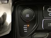 Thumbnail of 2018 Granite Crystal Clearcoat Metallic Jeep Compass