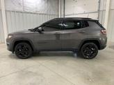 Thumbnail of 2018 Granite Crystal Clearcoat Metallic Jeep Compass
