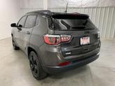 Thumbnail of 2018 Granite Crystal Clearcoat Metallic Jeep Compass