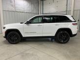 Thumbnail of 2024 Bright White Clearcoat Jeep Grand Cherokee