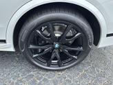 Thumbnail of 2024 Mineral White Metallic BMW X7