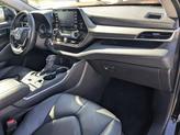 Thumbnail of 2022 Midnight Black Metallic Toyota Highlander