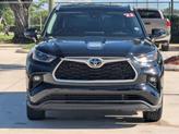 Thumbnail of 2022 Midnight Black Metallic Toyota Highlander