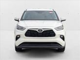 Thumbnail of 2020 Blizzard Pearl Toyota Highlander